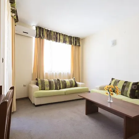 Lägenhet 1bedroom W Balcony &kitchen+washer❤c310❤ *
